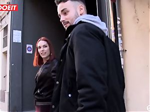 Spanish superstar tempts random man into intercourse on webcam