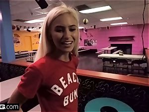 tiny teen Kiara goes from skating rink to deep-throating boner